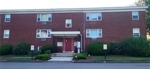 36-5 Garibaldi St, North Providence, RI, 02911-2477 | Card Image