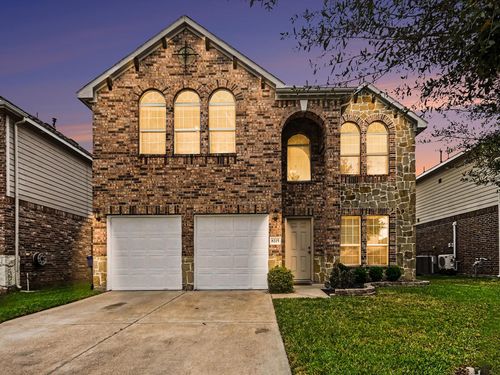 8215 Lemongrass Ave, Baytown, TX, 77521-8265 | Card Image