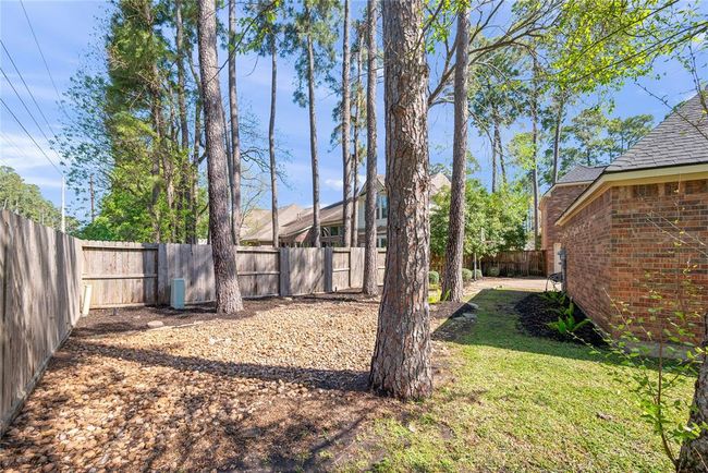 9519 Woodcliff Lake Dr, House other with 5 bedrooms, 5 bathrooms and 4 parking in Spring TX | Image 43