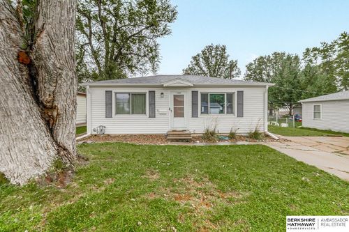 7309 Joseph Ave, La Vista, NE, 68128-2614 | Card Image
