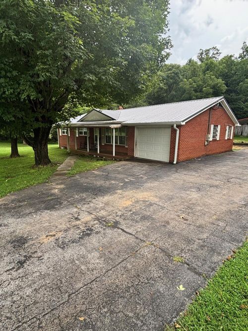 2462 Mcbride Road, Morristown, TN, 37814 | Card Image