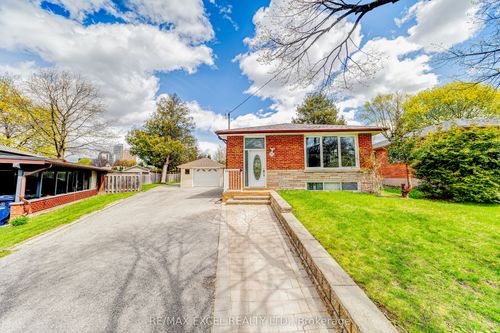 51 Tordale Cres, Scarborough, ON, M1P3X6 | Card Image