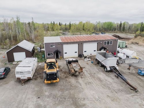 35 Niven St, North Cobalt, ON, P0J1R0 | Card Image