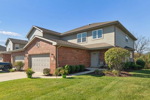19764 Mulroy Cir, Tinley Park, IL, 60487-4408 | Card Image