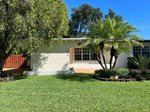 2615 Mckinley St, Hollywood, FL, 33020-2932 | Card Image