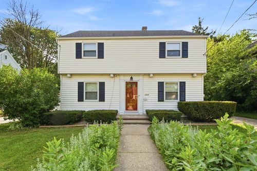 1928 S Lawe Street, APPLETON, WI, 54915 | Card Image