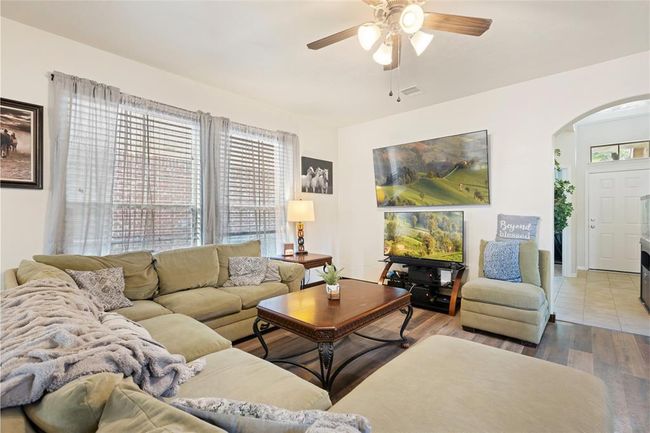 13610 Spectacled Bear Ln, House other with 5 bedrooms, 4 bathrooms and 2 parking in Crosby TX | Image 12