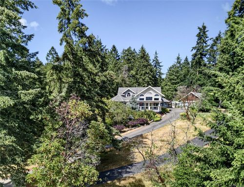 112 Murrelet Pl, Salt Spring, BC, V8K1G9 | Card Image