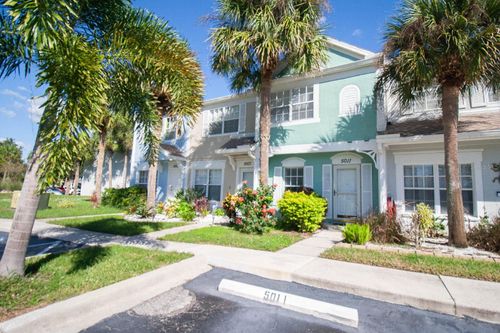 5011 Misty Canal Pl, BRADENTON, FL, 34203-3108 | Card Image