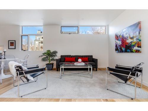 2-2304 Pearl St, Boulder, CO, 80302-4631 | Card Image