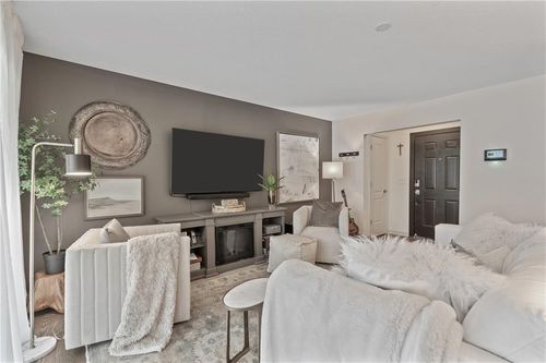 103c-7417 W 102nd Ct, Overland Park, KS, 66212-2502 | Card Image