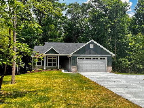 532 Floral Valley Dr W, Howard, OH, 43028-8603 | Card Image