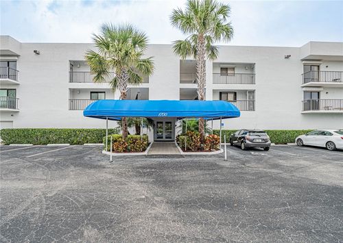 apt-305-1700 Ocean Dr, Vero Beach, FL, 32963-5205 | Card Image