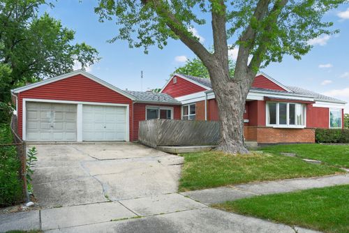 40 S Lombard Ave, Lombard, IL, 60148-2748 | Card Image