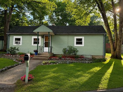 13 Park Ln, Wayland, MA, 01778-3413 | Card Image