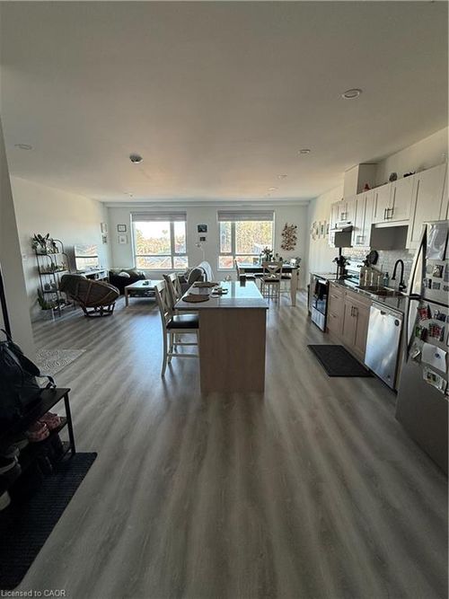 1098 Paisley Rd, Guelph, ON, N1K0E3 | Card Image