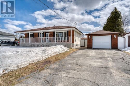 4468 Hamilton Cres, Hanmer, ON, P3P1B7 | Card Image