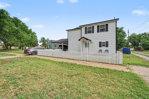 510 W 3rd St, Hobart, OK, 73651-3806 | Card Image