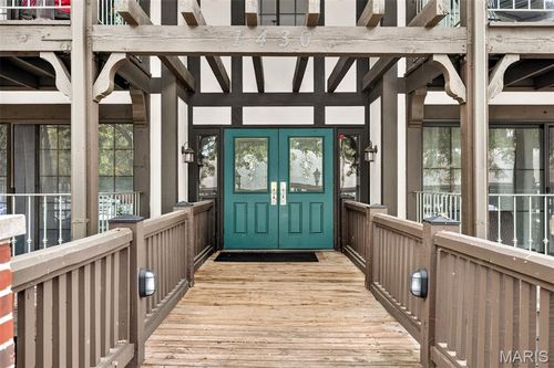 201-1430 Heritage Lndg, Saint Charles, MO, 63303-6196 | Card Image