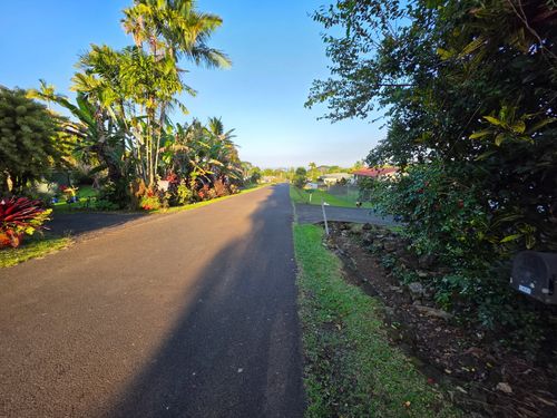 1687 Wailuku Dr, HILO, HI, 96720-1223 | Card Image