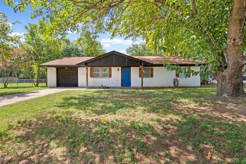 6204 Creek Crossing Rd, Alvarado, TX, 76009-6302 | Card Image