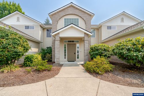 82 Weldwood Dr, Lebanon, OR, 97355-2506 | Card Image