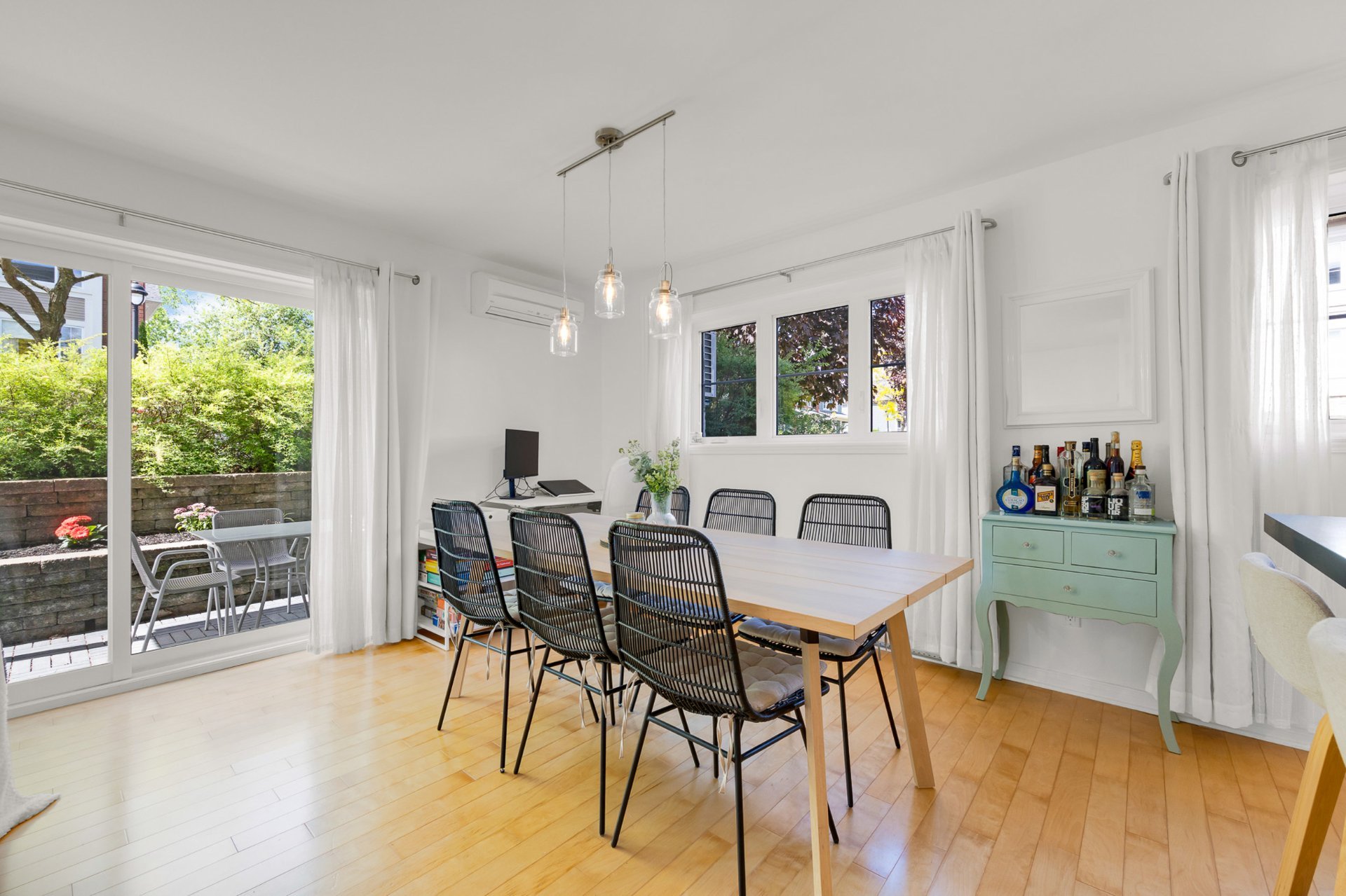 Residential in Mont-Saint-Hilaire 2
