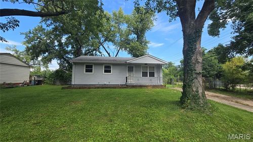 4265 Marigold Dr, Granite City, IL, 62040-6422 | Card Image