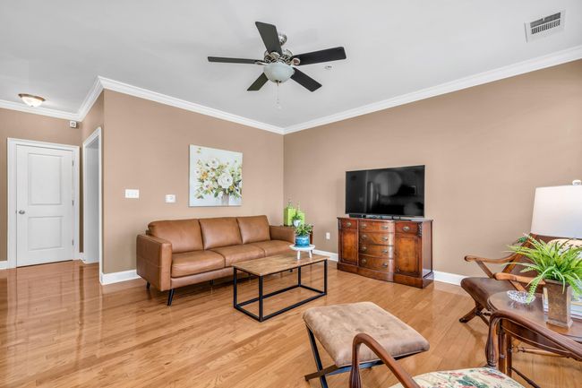 APT-101 - 3520 Central Ave, Condo with 2 bedrooms, 3 bathrooms and null parking in Memphis TN | Image 6