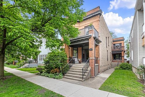 1-2158 W Giddings St, Chicago, IL, 60625-1424 | Card Image