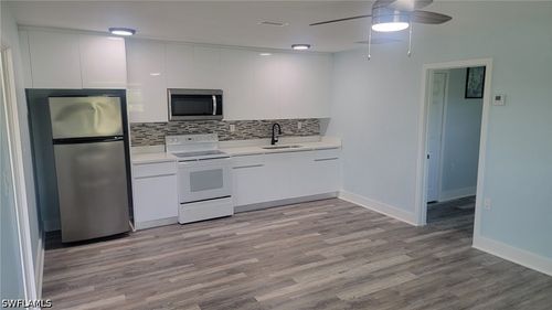 5-27020 Williams Rd, BONITA SPRINGS, FL, 34135-4708 | Card Image