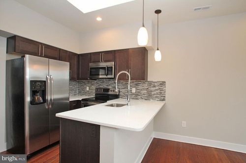 4c-400 S 45th St, PHILADELPHIA, PA, 19104-3946 | Card Image