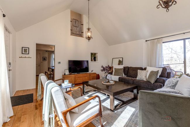 7707 River Dr, House other with 2 bedrooms, 2 bathrooms and 5 parking in Spring Grove IL | Image 6