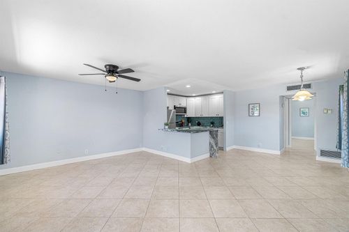 566 Saxony L, Delray Beach, FL, 33446-1034 | Card Image