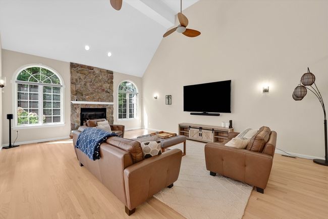 20 Ericka Cir, House other with 5 bedrooms, 6 bathrooms and 12 parking in East Longmeadow MA | Image 10