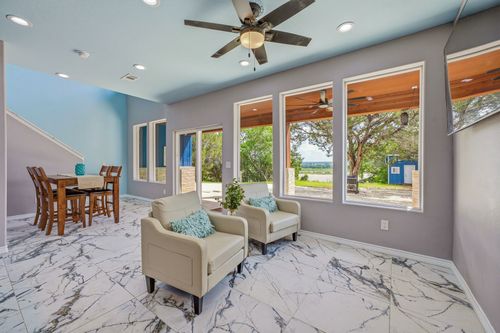 4945 Peachtree Cir, Granbury, TX, 76048-3593 | Card Image