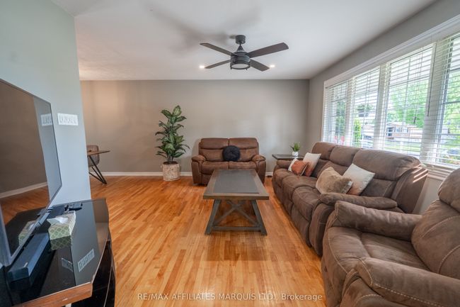 412 Leitch Dr, House other with 3 bedrooms, 2 bathrooms and 5 parking in Cornwall ON | Image 6