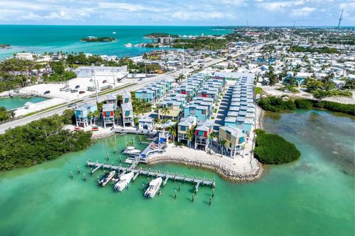 24-101 11th Street Ocean, Marathon, FL, 33050-2023 | Card Image