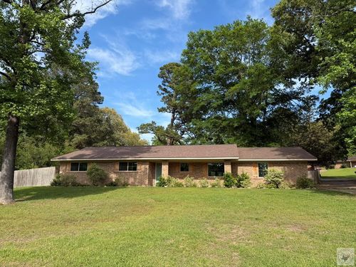 107 Woodland Lake Dr, Atlanta, TX, 75551-3213 | Card Image