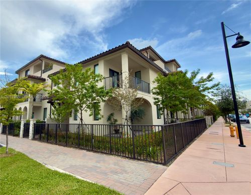 8388 Nw 49th Street, Doral, FL, 33166 | Card Image