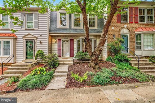 10343 Latney Rd, FAIRFAX, VA, 22032-3238 | Card Image