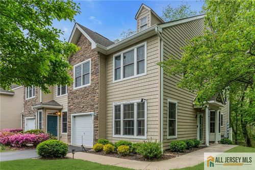 22 Amber Dr, Old Bridge, NJ, 08857-3588 | Card Image