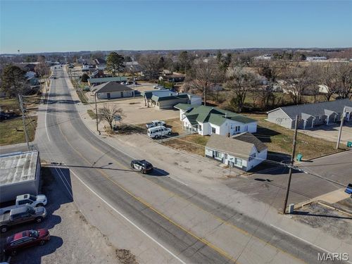207 E Springfield Rd, Sullivan, MO, 63080-1313 | Card Image
