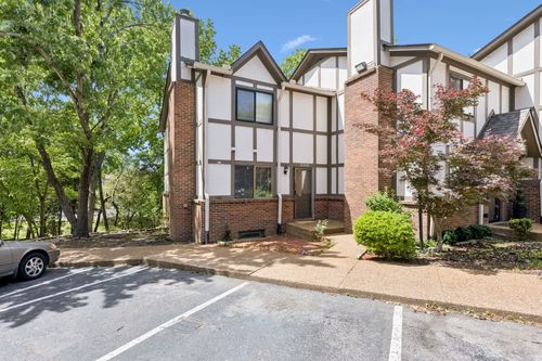 5330 Edmondson Pike, Nashville, TN, 37211-5805 | Card Image
