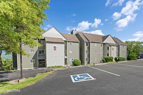 apt-8108-1260 Ski View Drive, Gatlinburg, TN, 37738 | Card Image