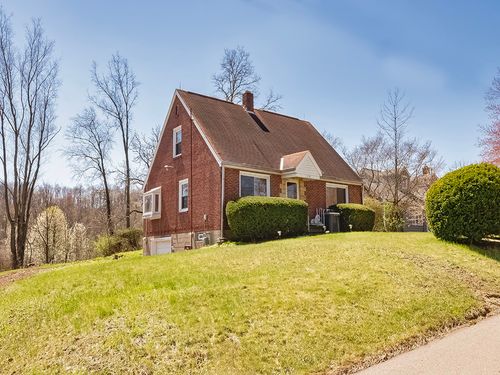170 Millerstown Culmerville Rd, Tarentum, PA, 15084-2504 | Card Image
