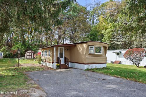 6 Apache Dr, North Adams, MA, 01247-4101 | Card Image
