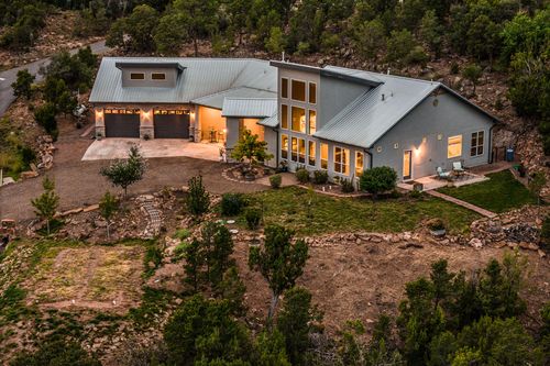 215 Sangre De Cristo Circle, Cedar Crest, NM, 87008 | Card Image