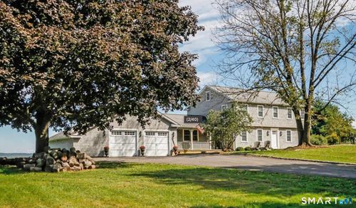 76 Parmalee Hill Rd, Newtown, CT, 06470-1039 | Card Image