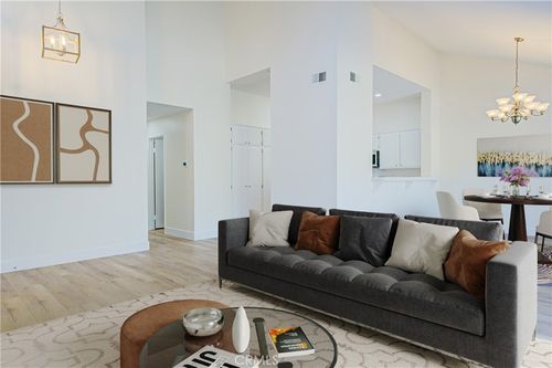 21355 Via Del Lobo, Yorba Linda, CA, 92887-3566 | Card Image